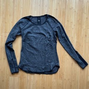 Lululemon long sleeve running T-shirt, Size 8, gray and black, reversible